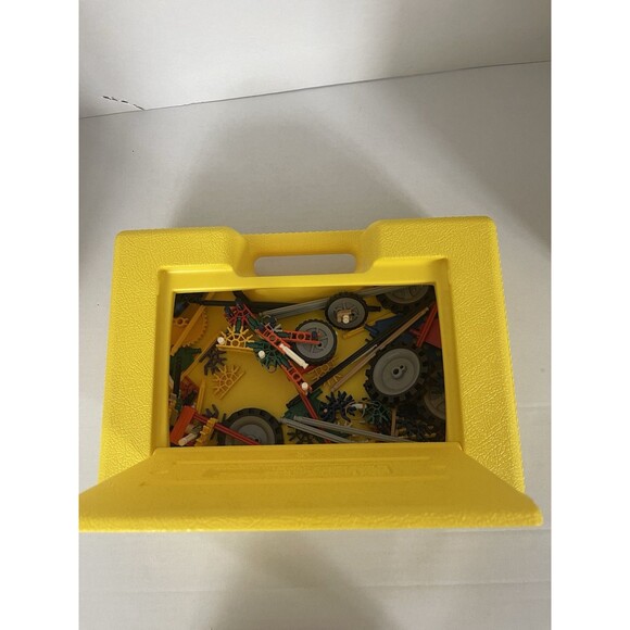 Vintage K'NEX Large Yellow Hard Box Carrying Case-K’NEX Pieces and Instructions - Picture 3 of 6